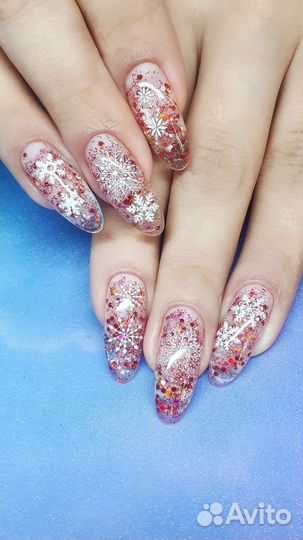 Наращивание ногтей