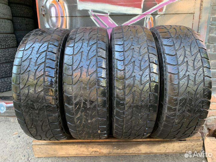 Bridgestone Dueler A/T 265/70 R16