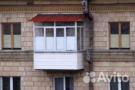 Балкон с крышей