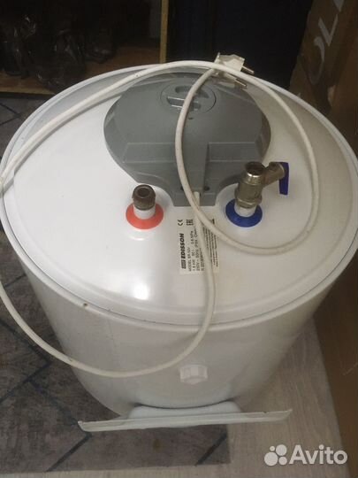 Водонагреватель накопительный 50л