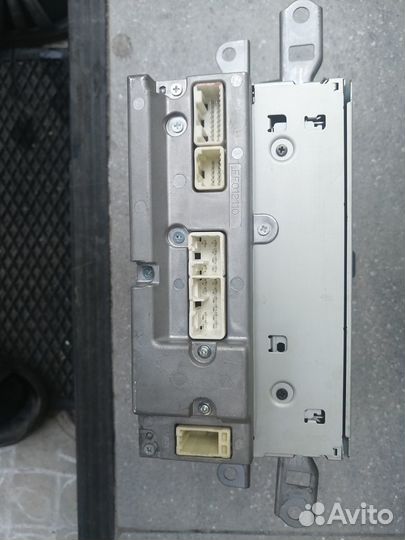 Авто магнитола Toyota corolla 86120-12D50