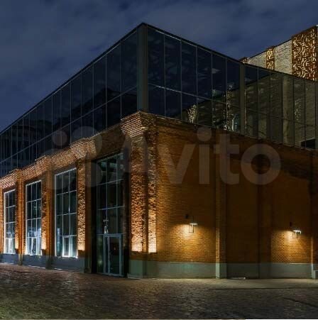 Здание в стиле лофт в 3 мин. м. Тульская, 1130 м²