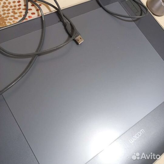 Графический планшет wacom intuos