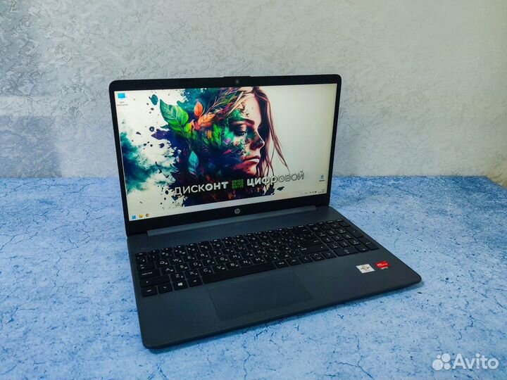 Ноутбук HP Intel/Athlon silver/12/4Gb/SSD-256Gb