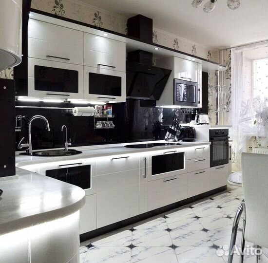 Кухонный гарнитур 