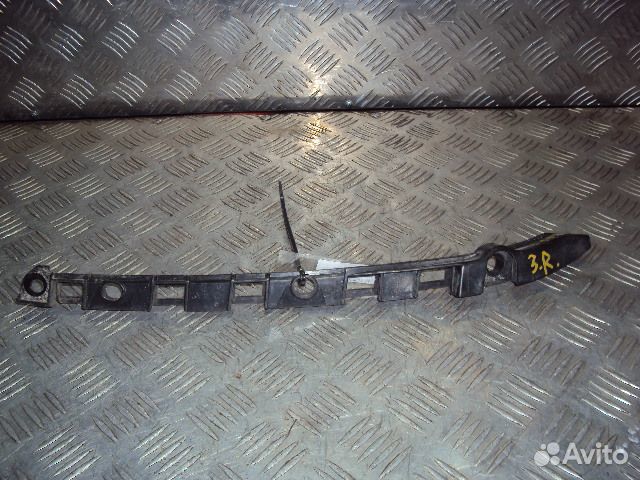 Кронштейн бампера C117 (13) зад R б\у (арт. A1178850421)