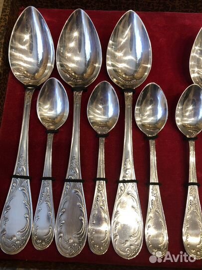 Набор столовых приборов мельхиор