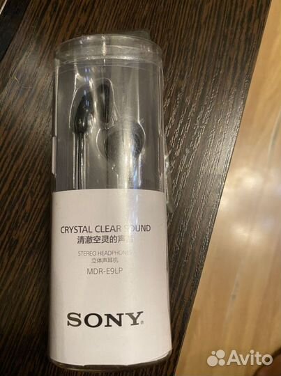 Наушники Sony