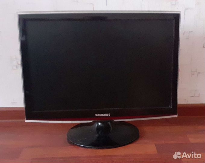 Монитор 22 Samsung T220