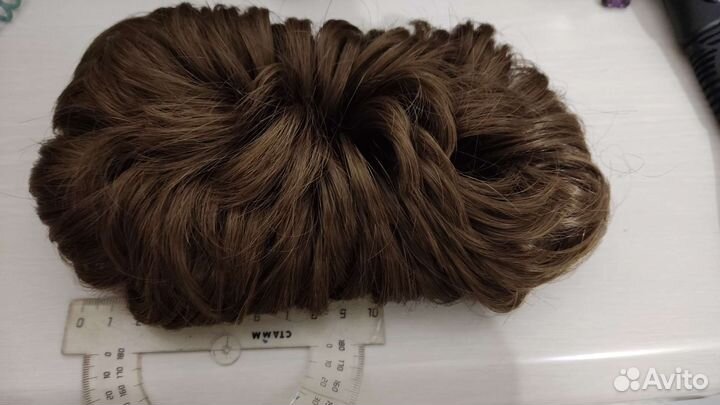 Волосы на заколках