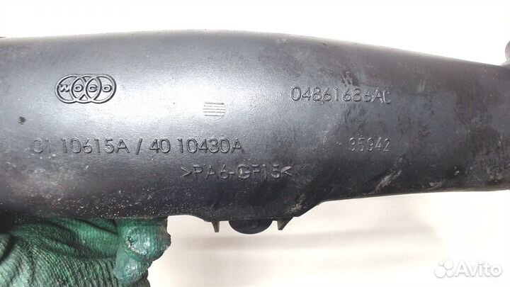 Патрубок интеркулера Chrysler 300C, 2006