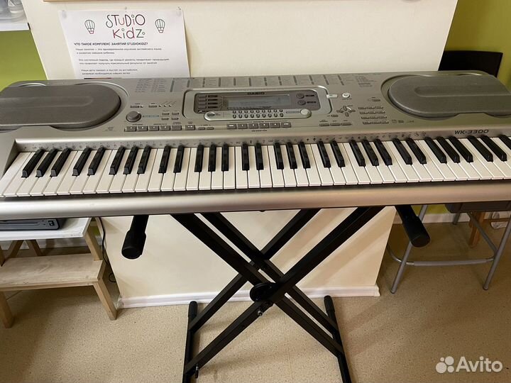 Синтезатор Casio WK-3300