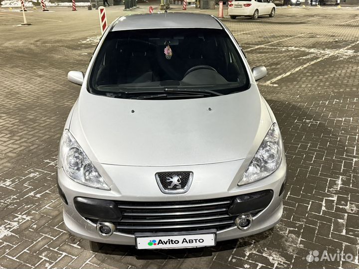 Peugeot 307 1.4 МТ, 2006, 305 000 км