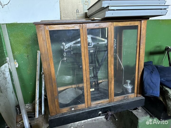 Весы образцовые стендовые СССР