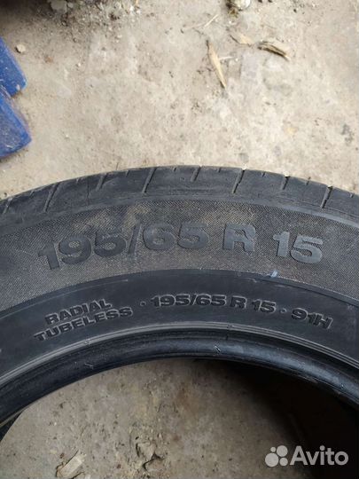 Continental ContiPremiumContact 2 19.5/65 R15