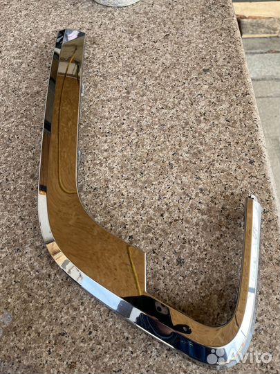 Молдинг бампера переднего правый LADA xray