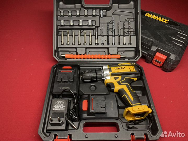 Новый шуруповерт DeWalt 18v