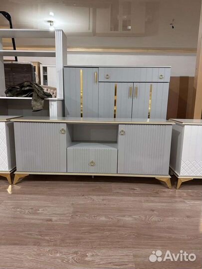 Тумба под тв