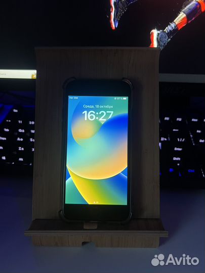 iPhone 8, 256 ГБ