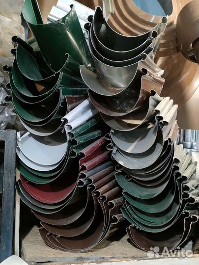 Желоб водостосный