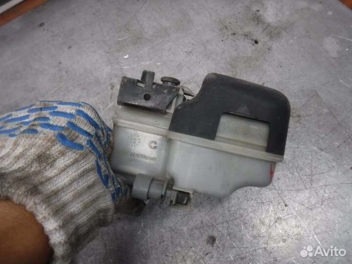 Вакуумный усилитель Opel Meriva Z16XE 2003