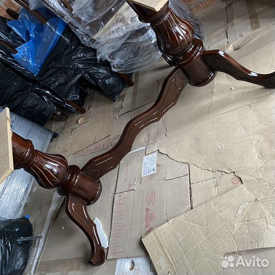 Комплект стол и стулья