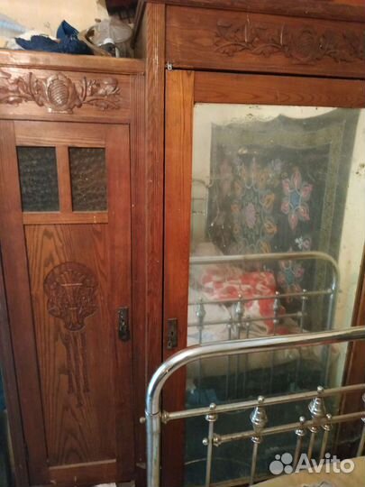 Антикварный шкаф 19 век