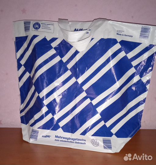 Новая фирменная пластиковая сумка. 