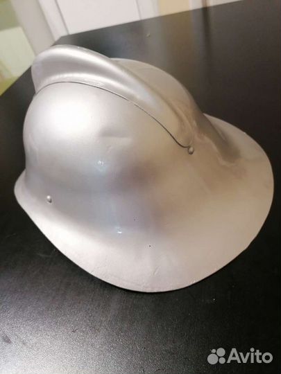 Каска пожарного