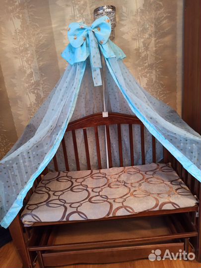 Балдахин с держателем,бортики в кроватку