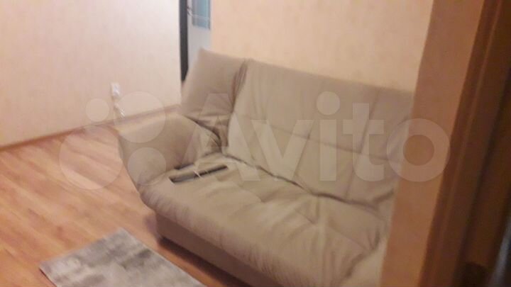 2-к. квартира, 49 м², 1/10 эт.