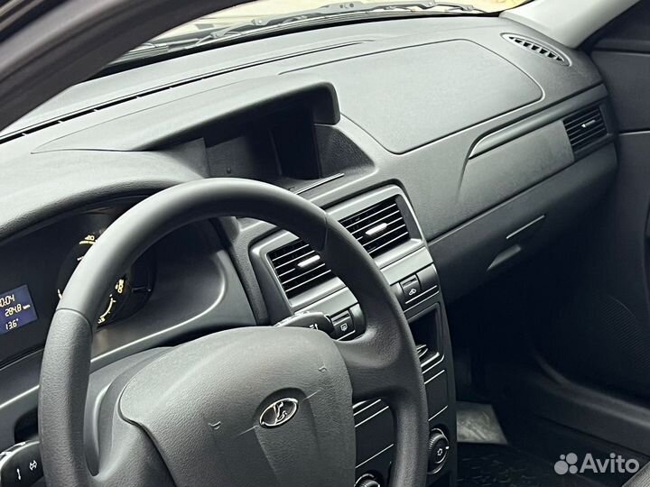 Панель priora 2