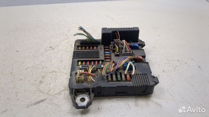 Блок предохранителей Renault Megane 2, 2004