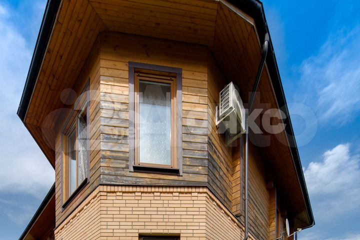 Дом 264,7 м² на участке 19,7 сот.