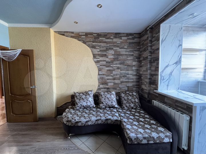 2-к. квартира, 75,2 м², 8/14 эт.