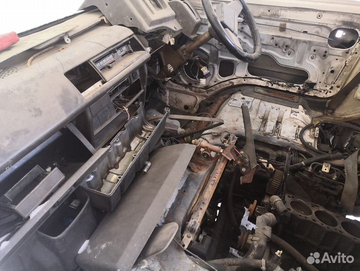 Nissan vanette truck