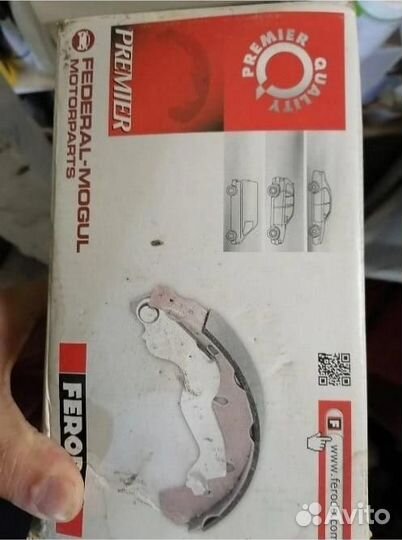 Задние барабанные тормозные колодки