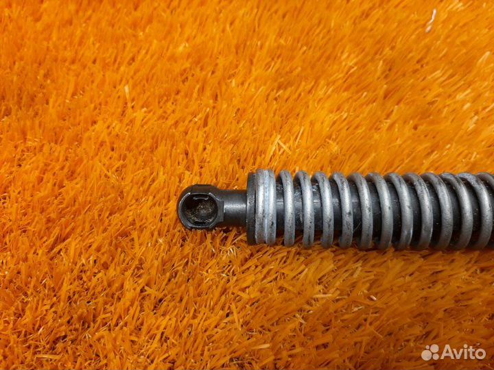 Амортизатор багажника Bmw 7-Series E65 N62B48B