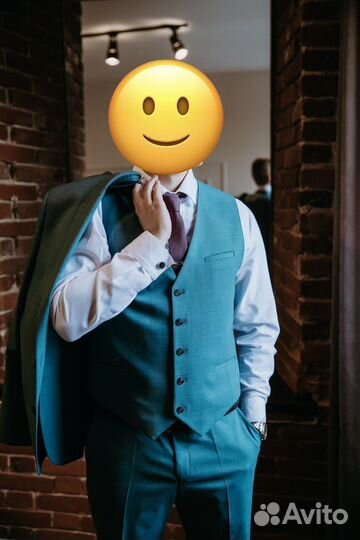 Мужской костюм тройка 50 52