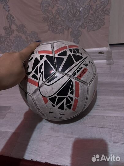 Фурбольный мяч nike