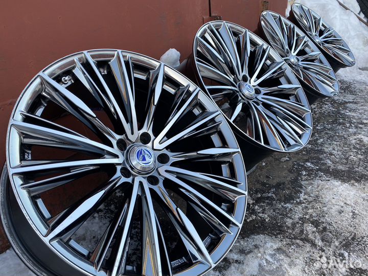 Широченные Rays Versus r20; 5/114.3