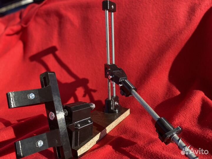 Точилка с поворотным механизмом Grom