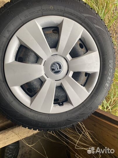 R15 Ovation W-586 185/65, PCD 5x100 DIA 57.1