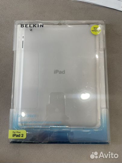 Пластиковая задняя крышка (чехол) на iPad 2