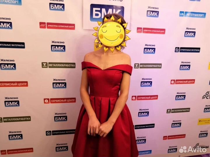 Вечернее платье