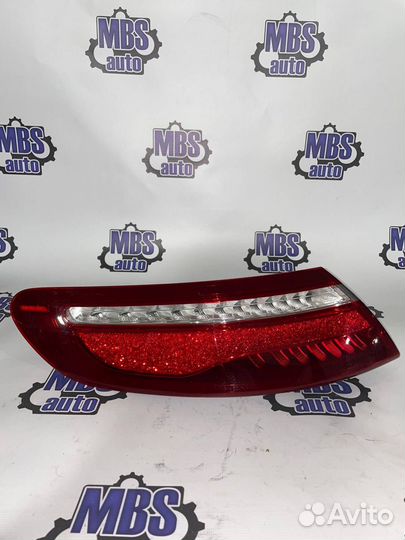 Фонарь задний левый Mercedes-Benz E-Класс