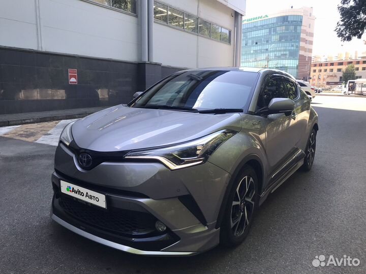 Toyota C-HR 1.8 AT, 2017, 120 000 км