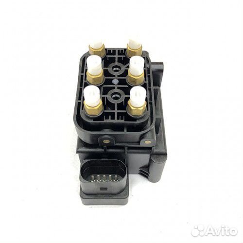 Блок клапанов пневмоподвески AirBagit A8 D3, A6 C5