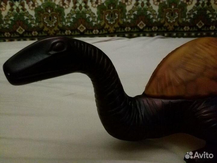 Светильник бронза динозавр