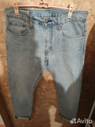 Джинсы Levi's 512